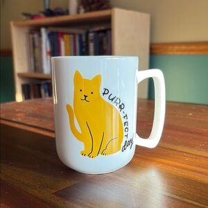 Ceramic Mug with Cat graphics - PURR-FECT day!